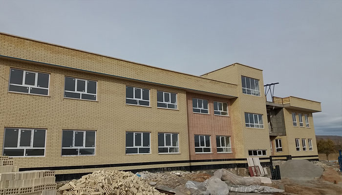 مدرسه ۹ کلاسه آلونی